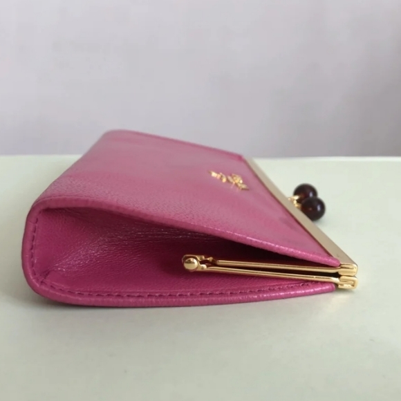 Prada Clutch - Picture 6 of 16